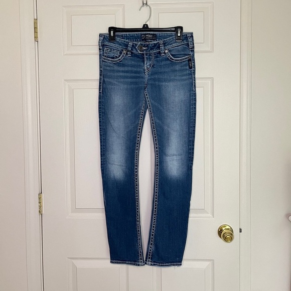 Silver jeans Tuesday low rise size 27 bling pockets straight leg ALRERED - Picture 1 of 5